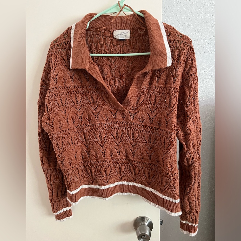 Universal thread knit cropped sweater